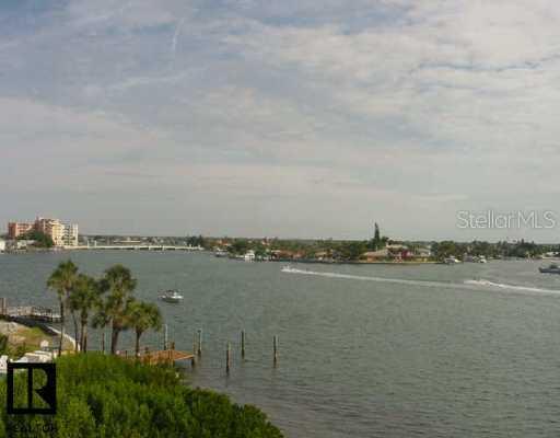 10275 Gulf Blvd. #402, Treasure Island, FL 33706