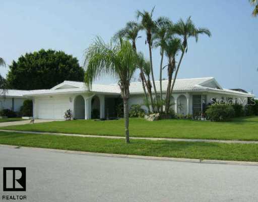 14810 Crown Dr., Largo, FL 33774