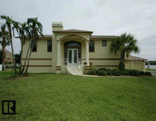 146 Carlyle Dr., Palm Harbor, FL 34683