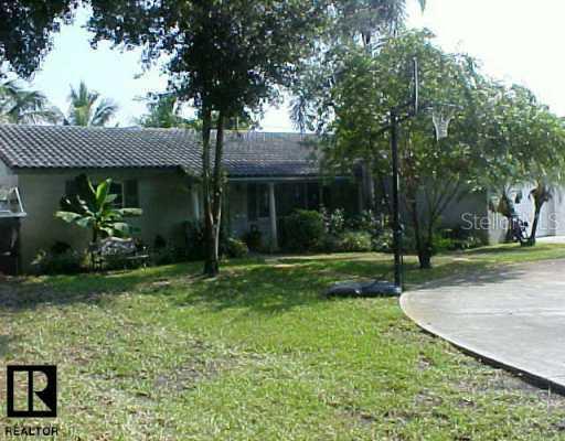 3453 15th Ave., St Petersburg, FL 33713