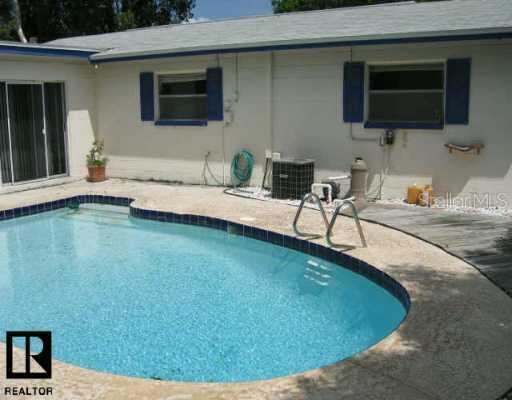 12372 113th St St., Largo, FL 33778