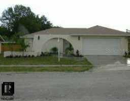 949 16th Way, Palm Harbor, FL 34683