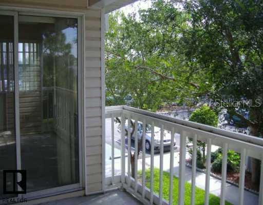 6907 Stonesthrow Cir. #2201, St Petersburg, FL 33710