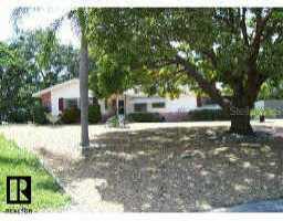 1447 Bentley St., Clearwater, FL 33755
