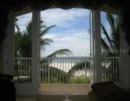 10042 Gulf Blvd., Treasure Island, FL 33706