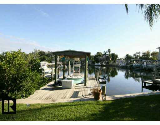 116 Carlyle Cir., Palm Harbor, FL 34683