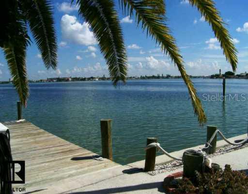 6869 Bay St., St Pete Beach, FL 33706