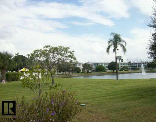 6050 21st St. #B-8, St Petersburg, FL 33714