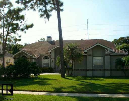 10442 Longwood Dr., Largo, FL 33777