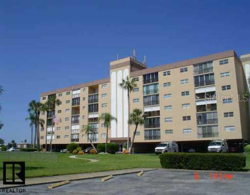 10216 Regal Dr. #202, Largo, FL 33774