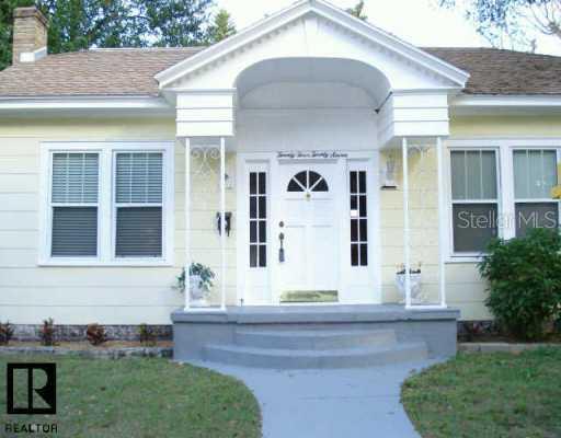 2427 3rd Ave., St Petersburg, FL 33713
