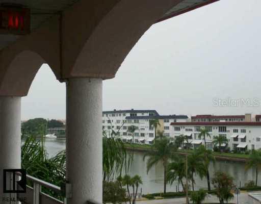 3018 59th St. #407, Gulfport, FL 33707