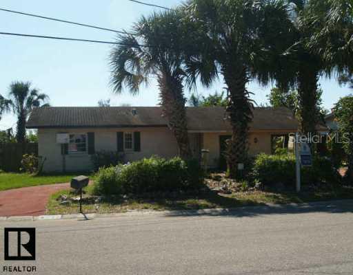 8702 Driftwood Dr., Tampa, FL 33615