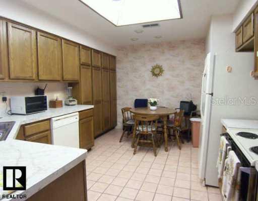 9974 Lake Seminole Dr., Largo, FL 33773