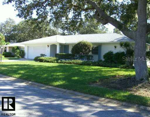 14570 Tanglewood Dr., Largo, FL 33774