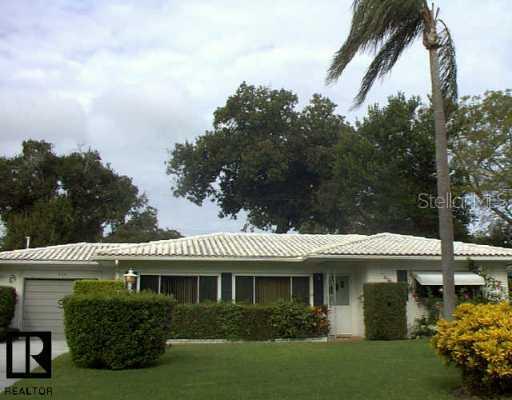 932 Fountainhead Dr., Largo, FL 33770