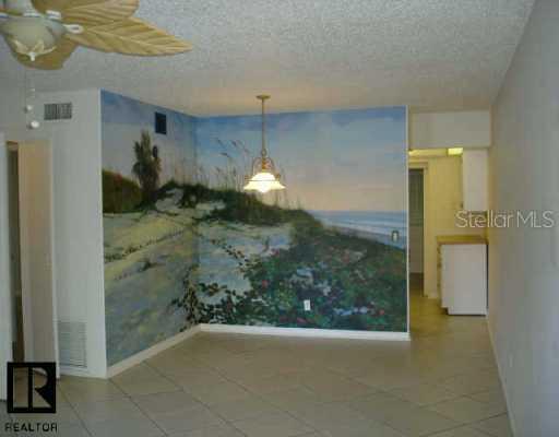 2401 Ecuadorian Way #9, Clearwater, FL 33763