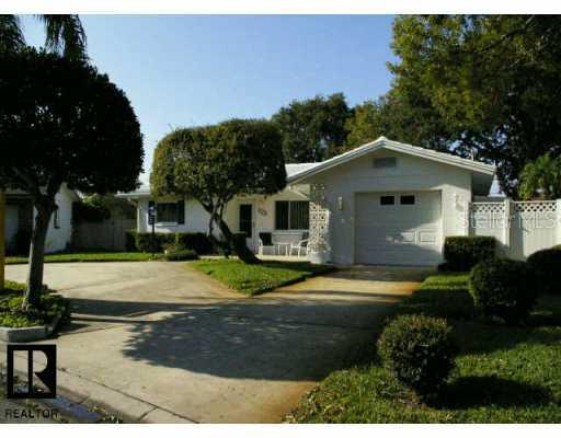 6424 112th St., Seminole, FL 33772