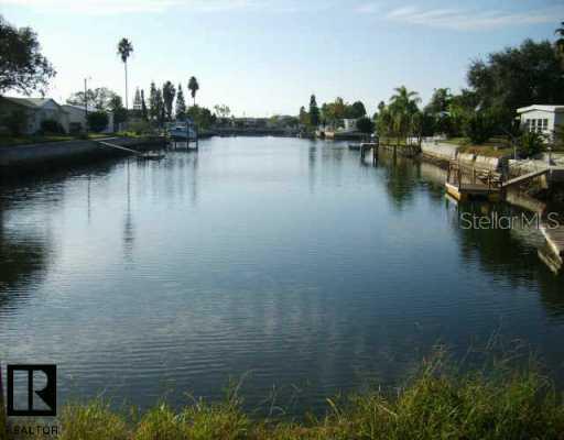 13121 Cabin Ct., Hudson, FL 34667