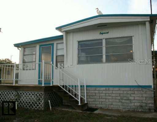 834 Paradise Blvd., Tarpon Springs, FL 34689