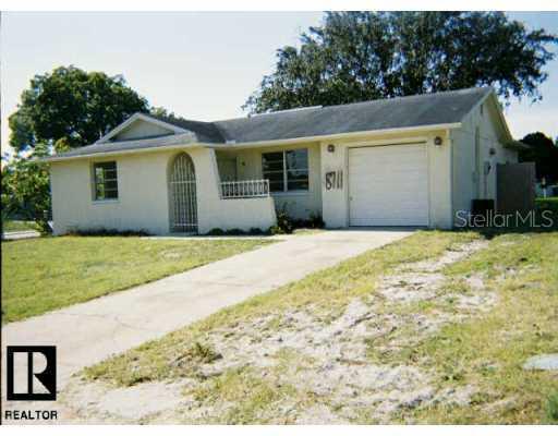 8711 Lido Ln., Port Richey, FL 34668