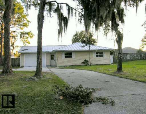 8109 Woodlawn Cir., Palmetto, FL 34221