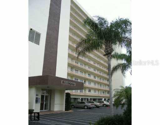 6060 Shore Blvd. #PH-5, Gulfport, FL 33707