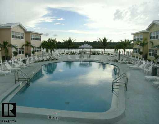 19417 Gulf Blvd. #F-211, Indian Shores, FL 33785
