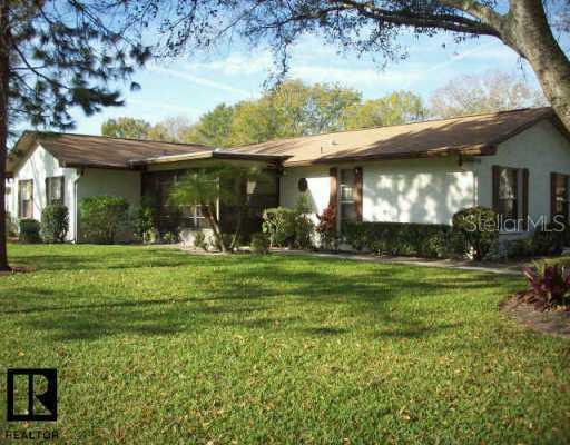 2271 Spruce Ln. #A, Palm Harbor, FL 34684