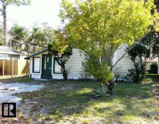 1112 Oakwood St., Tarpon Springs, FL 34689