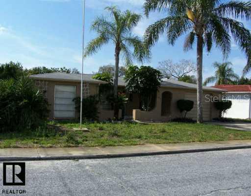 3400 Roxbury Dr., Holiday, FL 34691