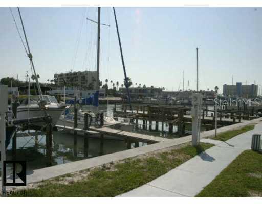 317 Rex Pl. #F, Madeira Beach, FL 33708