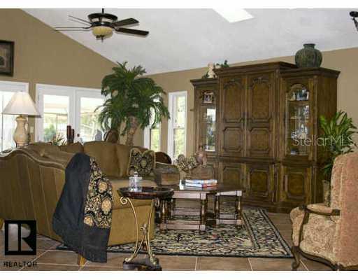 3874 48th Ave., St Petersburg, FL 33711