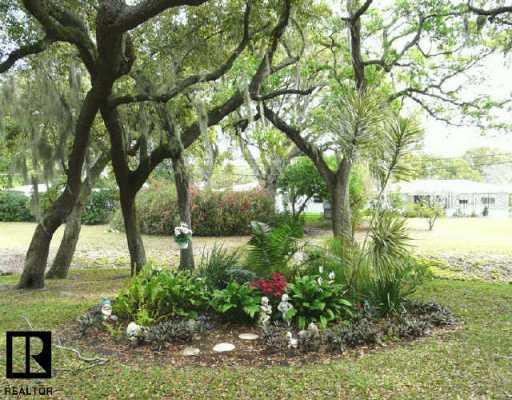 2005 Greenbriar Blvd. #C-2, Clearwater, FL 33763