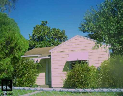 1251 James Ave., St Petersburg, FL 33705