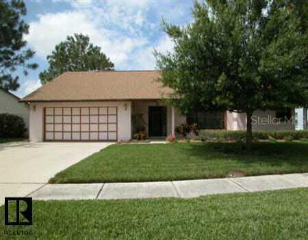 380 Hedgerow Ln., Tarpon Springs, FL 34688