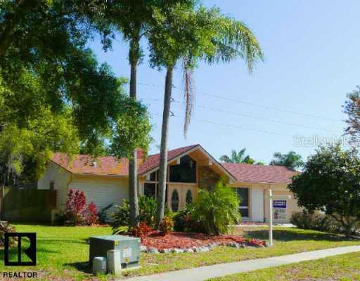 2017 Winding Oaks Dr., Palm Harbor, FL 34683