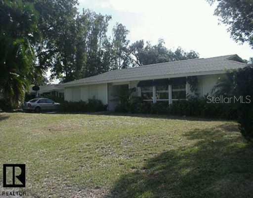 811 Jacaranda Dr., Largo, FL 33770