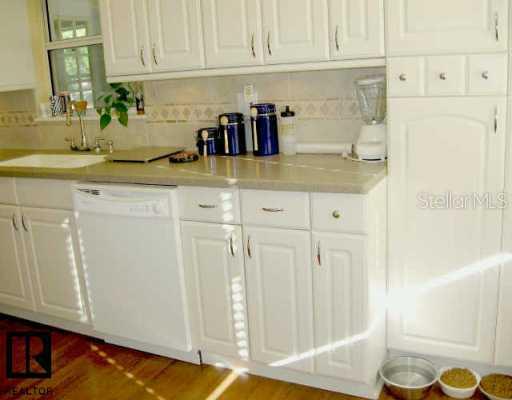 2174 Dell Ave., Clearwater, FL 33765