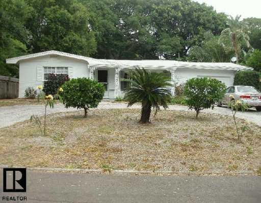 6219 12th Ave., Gulfport, FL 33707