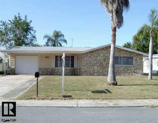 3031 Lloyd Dr., Holiday, FL 34691