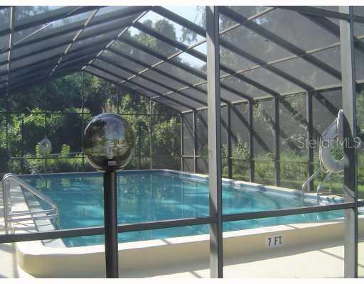 3540 Countrybrook Ln. #D12, Palm Harbor, FL 34684