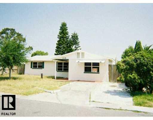 3339 Chauncy Rd., Holiday, FL 34691