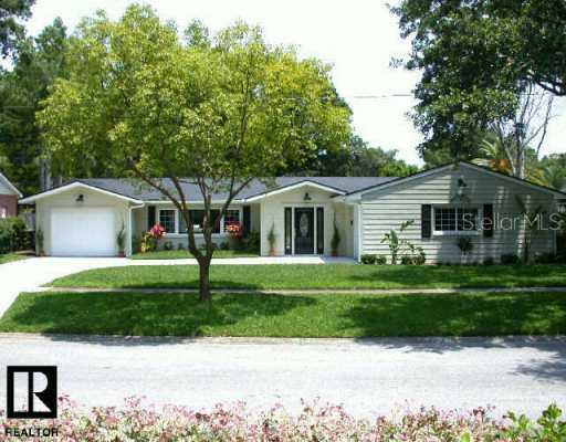 1900 Oakdale Ln., Clearwater, FL 33764