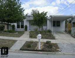 1111 Boyer St., Tarpon Springs, FL 34689