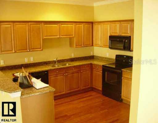 276 Valencia Cir., St Petersburg, FL 33716