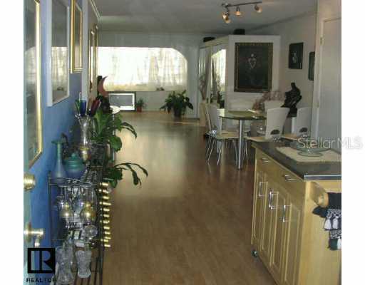 5840 30th Ave. #212, Gulfport, FL 33707