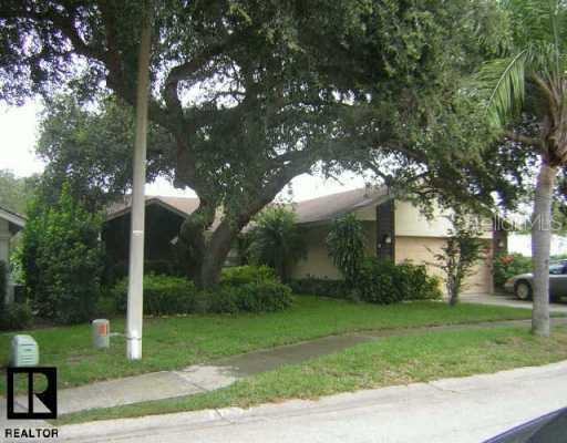 2607 Sunnyside Cir., Palm Harbor, FL 34684