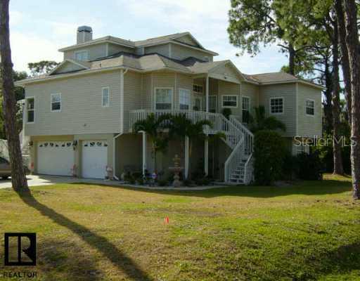 794 Delaware Ave., Palm Harbor, FL 34683