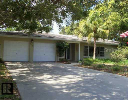 115 Oakwood Dr., Largo, FL 33770